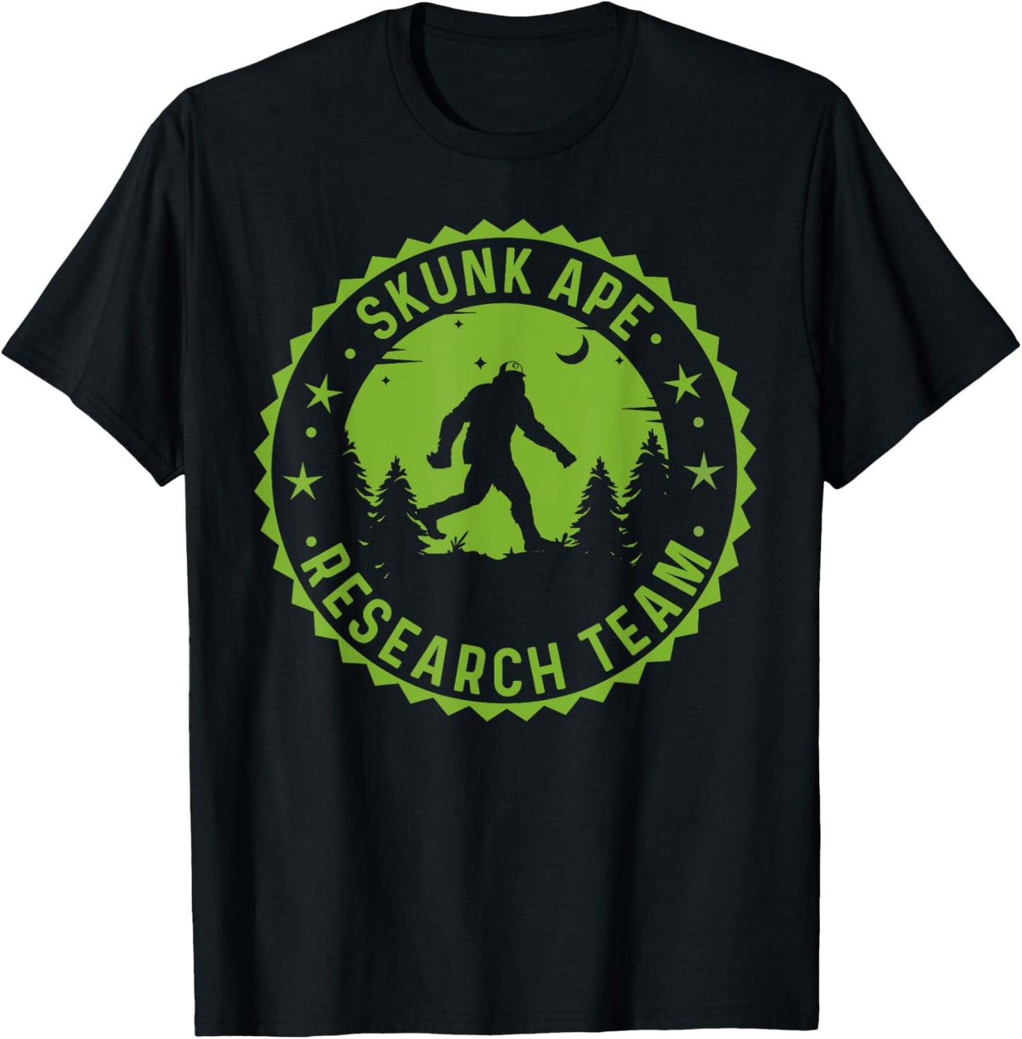 Skunk Ape Shirt Bigfoot Shirt Funny Bigfoot shirts Bigfoot T-Shirt - T-Shirt | Black