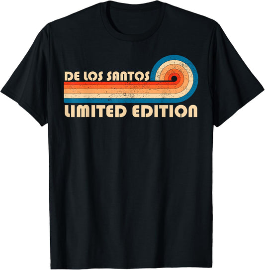 DE LOS SANTOS Surname Retro Vintage 80s 90s Birthday Reunion T-Shirt - T-Shirt | Black