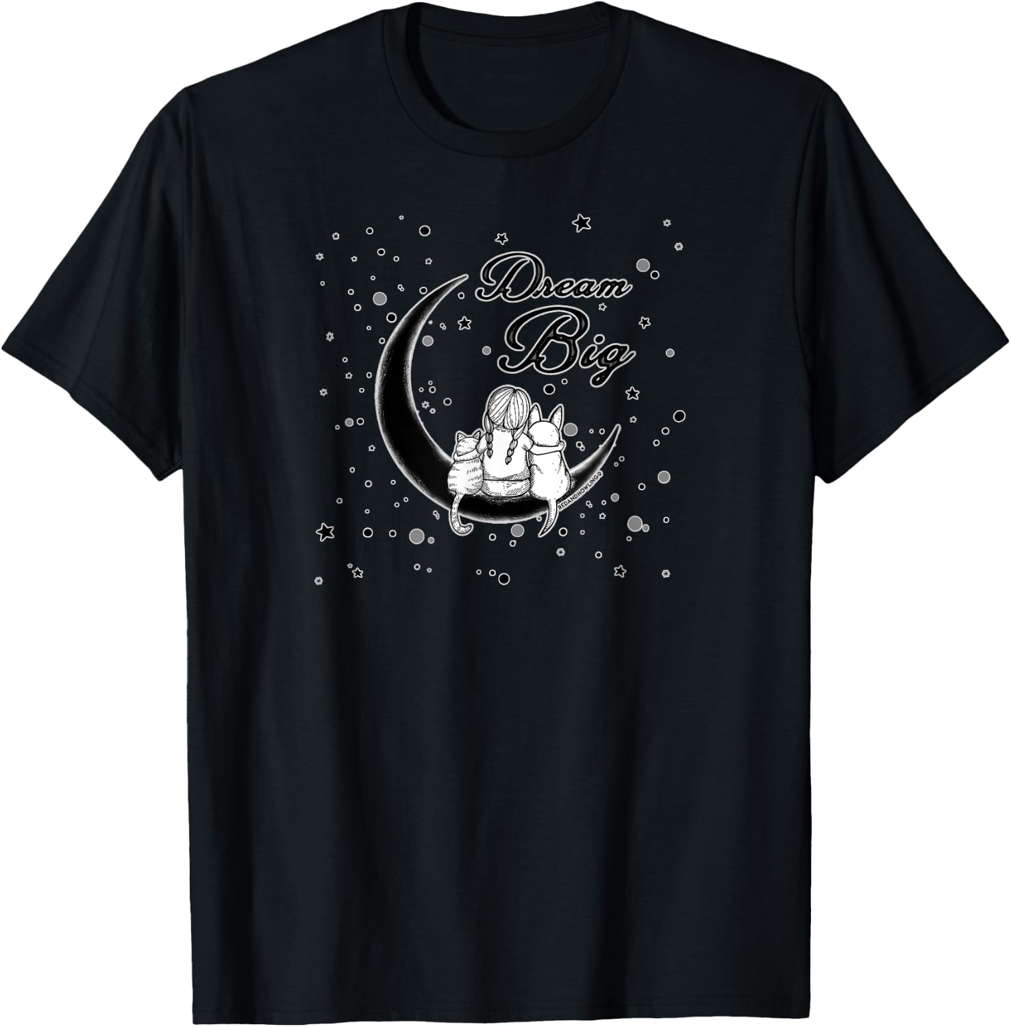 Red and Howling Dream Big T-Shirt - T-Shirt | Black