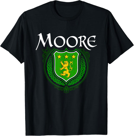 Moore Surname Irish Clan Tartan Badge Ireland T-Shirt - T-Shirt | Black