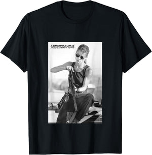 Terminator 2 Sarah Connor Rifle Reload T-Shirt - T-Shirt | Black
