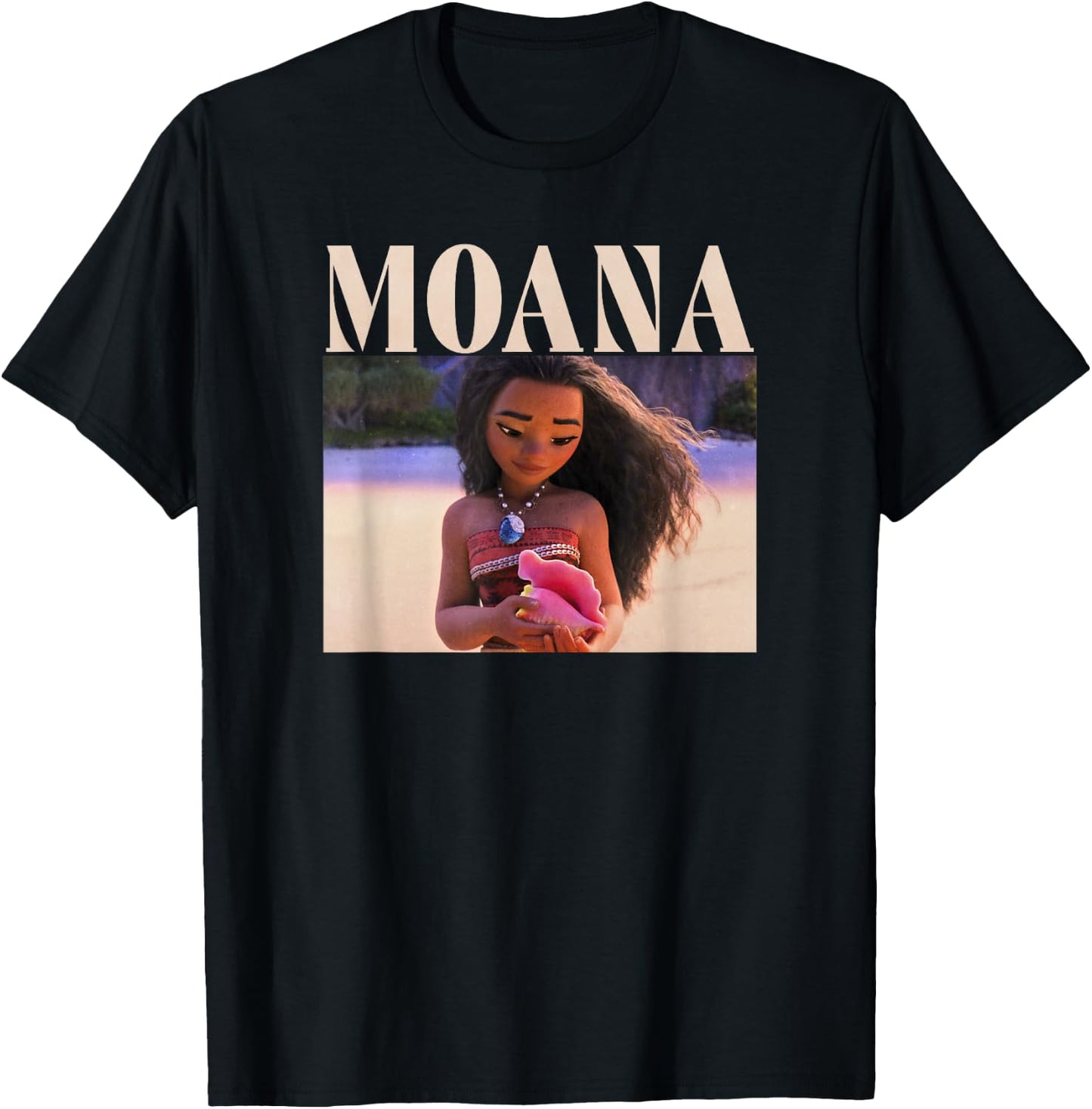 Disney Princess Moana Holding Seashell Vintage Portrait T-Shirt - T-Shirt | Black