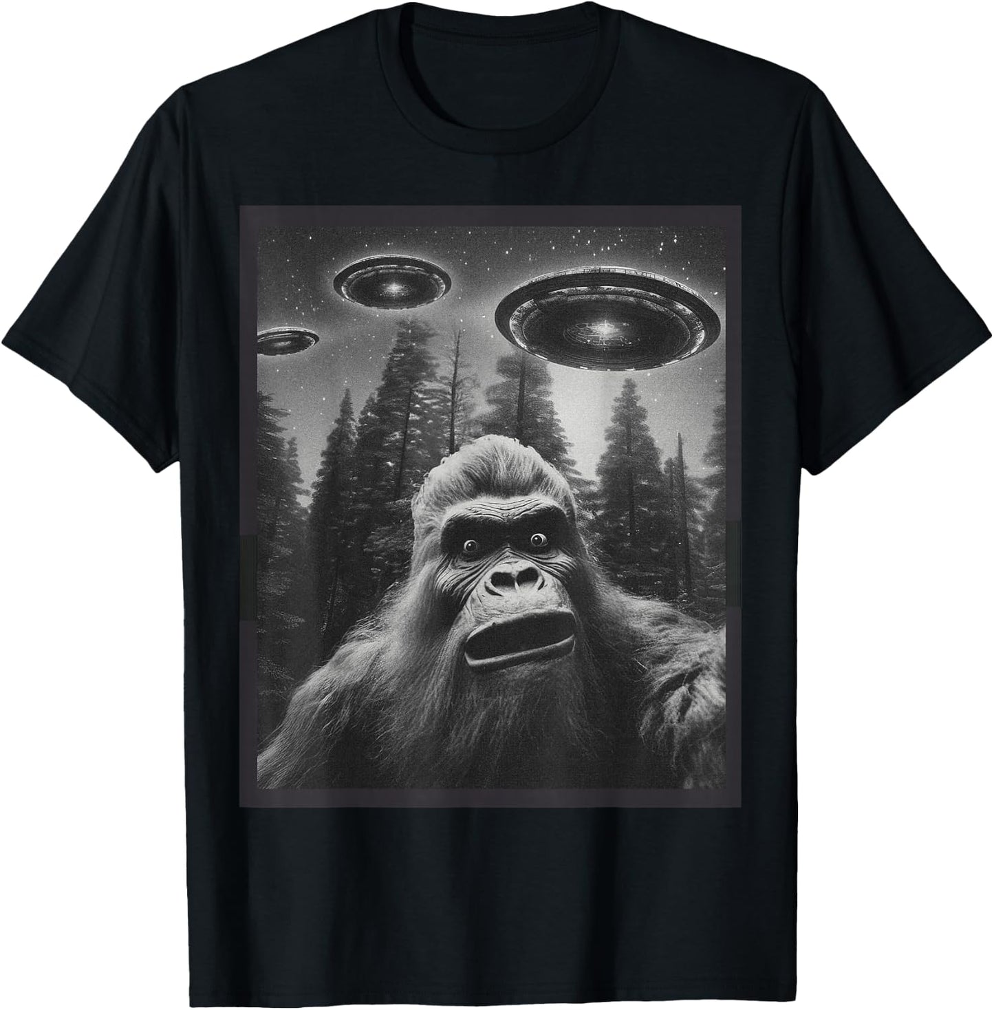 CAT Funny Women Bigfoot Sasquatch Alien UFO T-Shirt - T-Shirt | Black